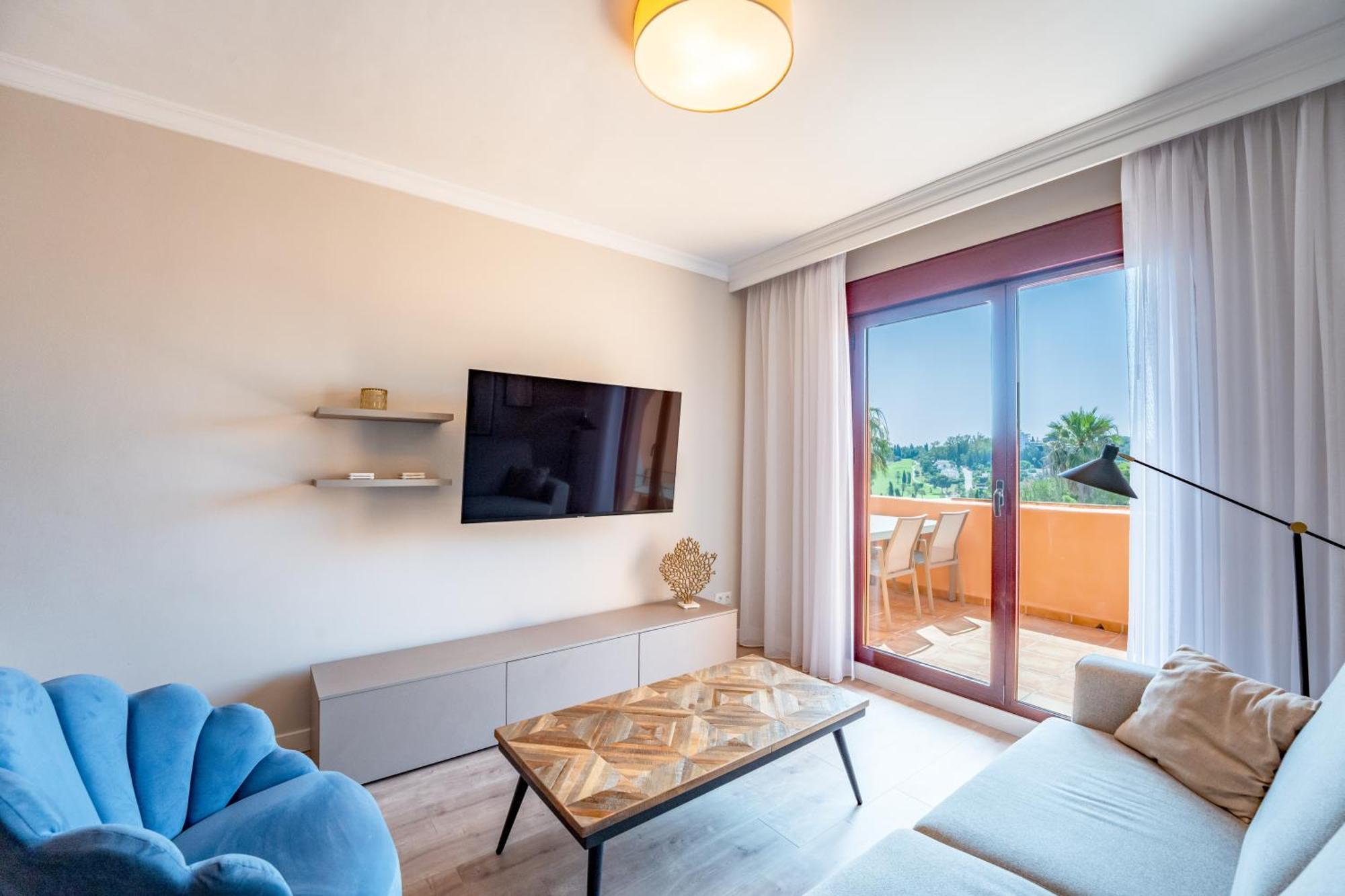 Royal Marbella Golf Apartment Estepona
